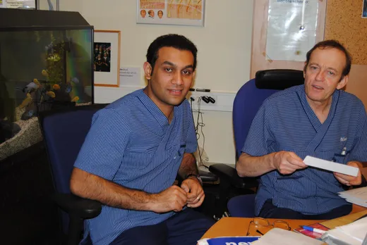 Dr Ahsen Farooque in consultation
